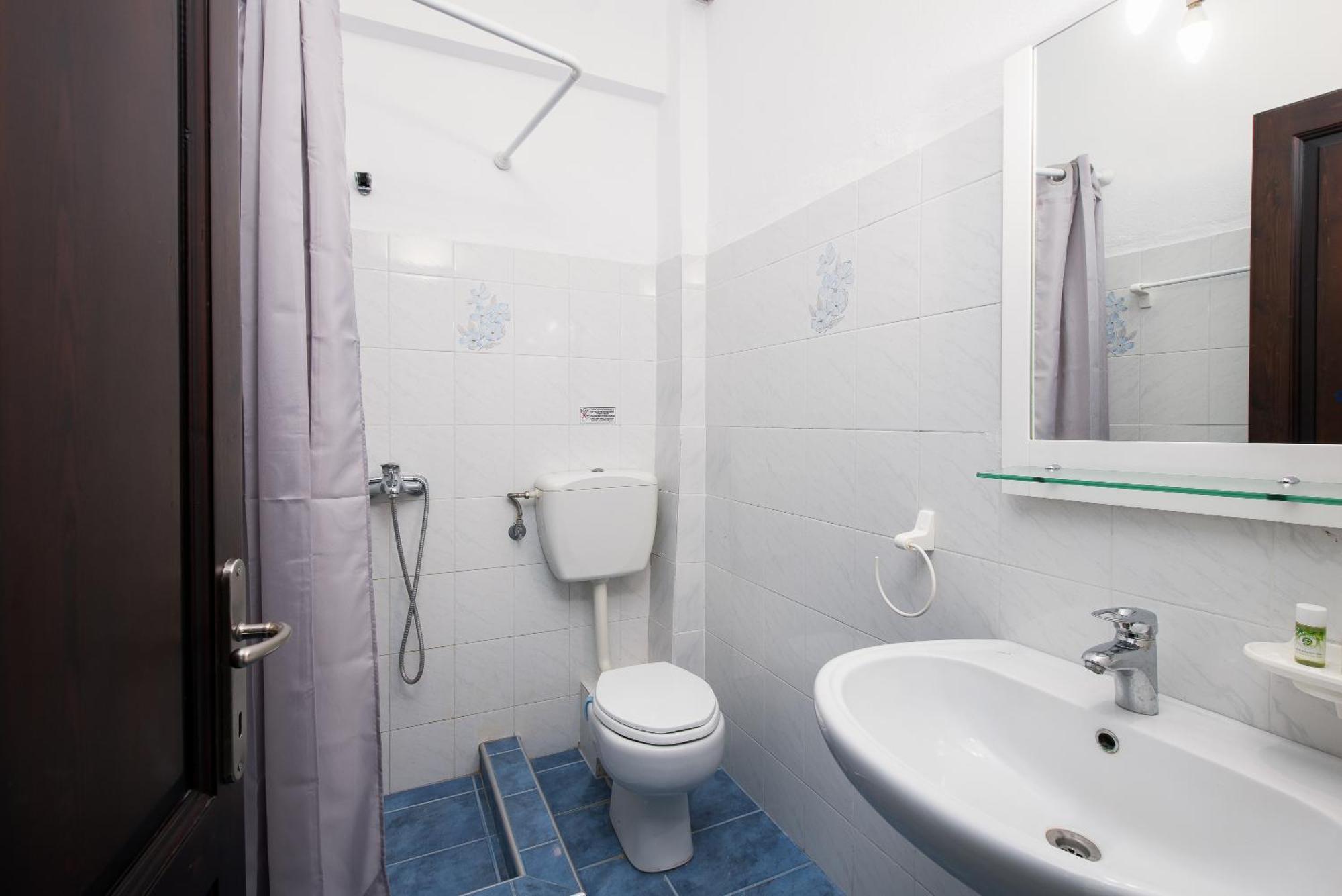 Kentrikon Rooms Лименария Экстерьер фото